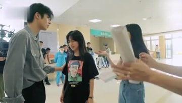 娱乐吃瓜小哥,跟随吃瓜小哥探寻明星幕后故事